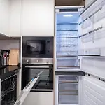Calle Dinamarca 3 , Beautiful One Bedroom Appartment, Recently Renovated, 1 Min From Locos Daire